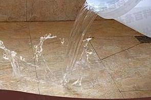 荆州漏水维修 免砸砖防水材料该如何施工